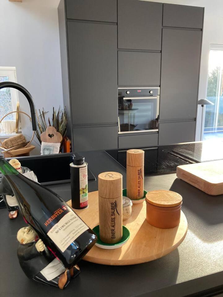 Neues Penthouse-Loft Mit Konuskarte Fuer Gratis Oepnv Apartment Ehrenkirchen Екстериор снимка